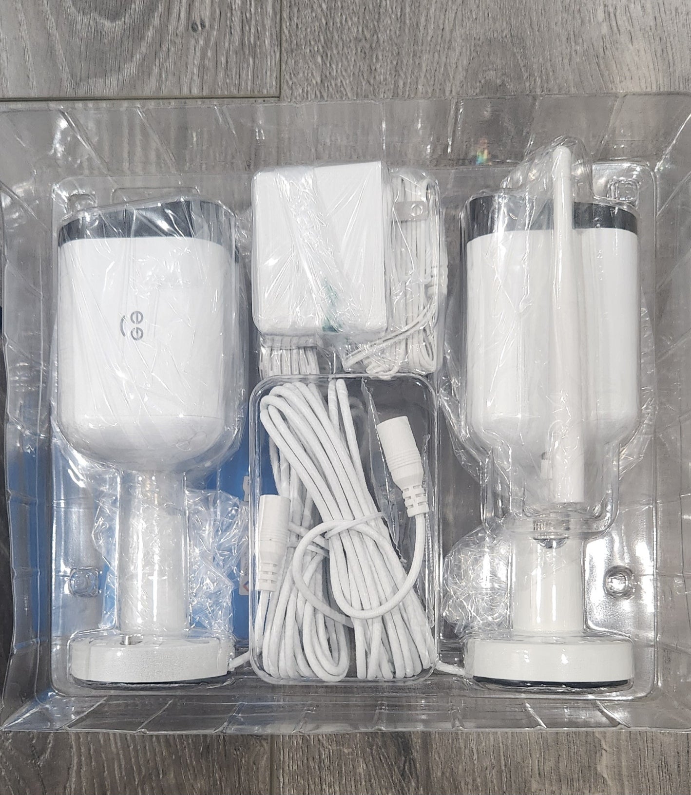 Geeni Hawk 3 Security Cameras 2 pack